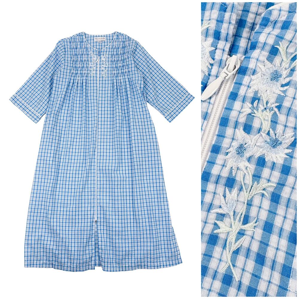 Miss Elaine Seersucker Gingham Zip House Robe Sz PS 3/4 Sleeve Long Embroidered